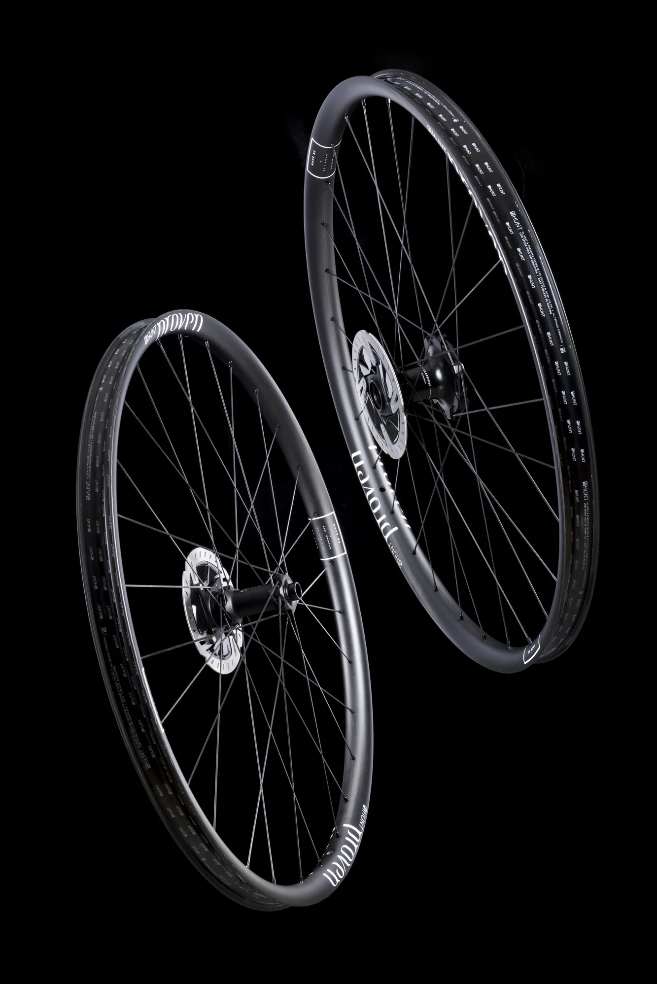 Classified x HUNT Proven Carbon Race XC MTB 29 Wheelset - Image 7