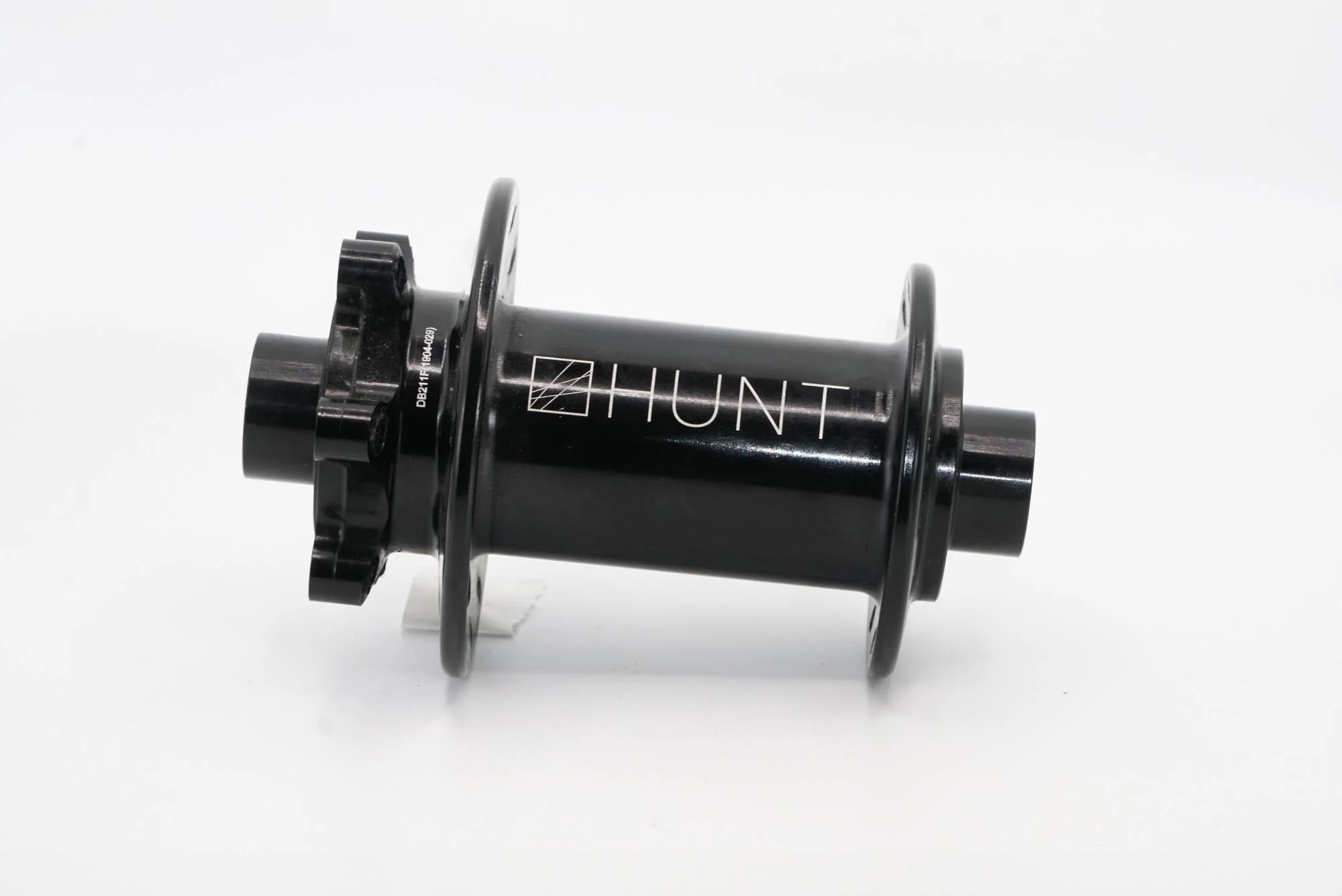 Front Hub | Engage 6B Non-Boost | 6-Bolt | 28 Hole | Black