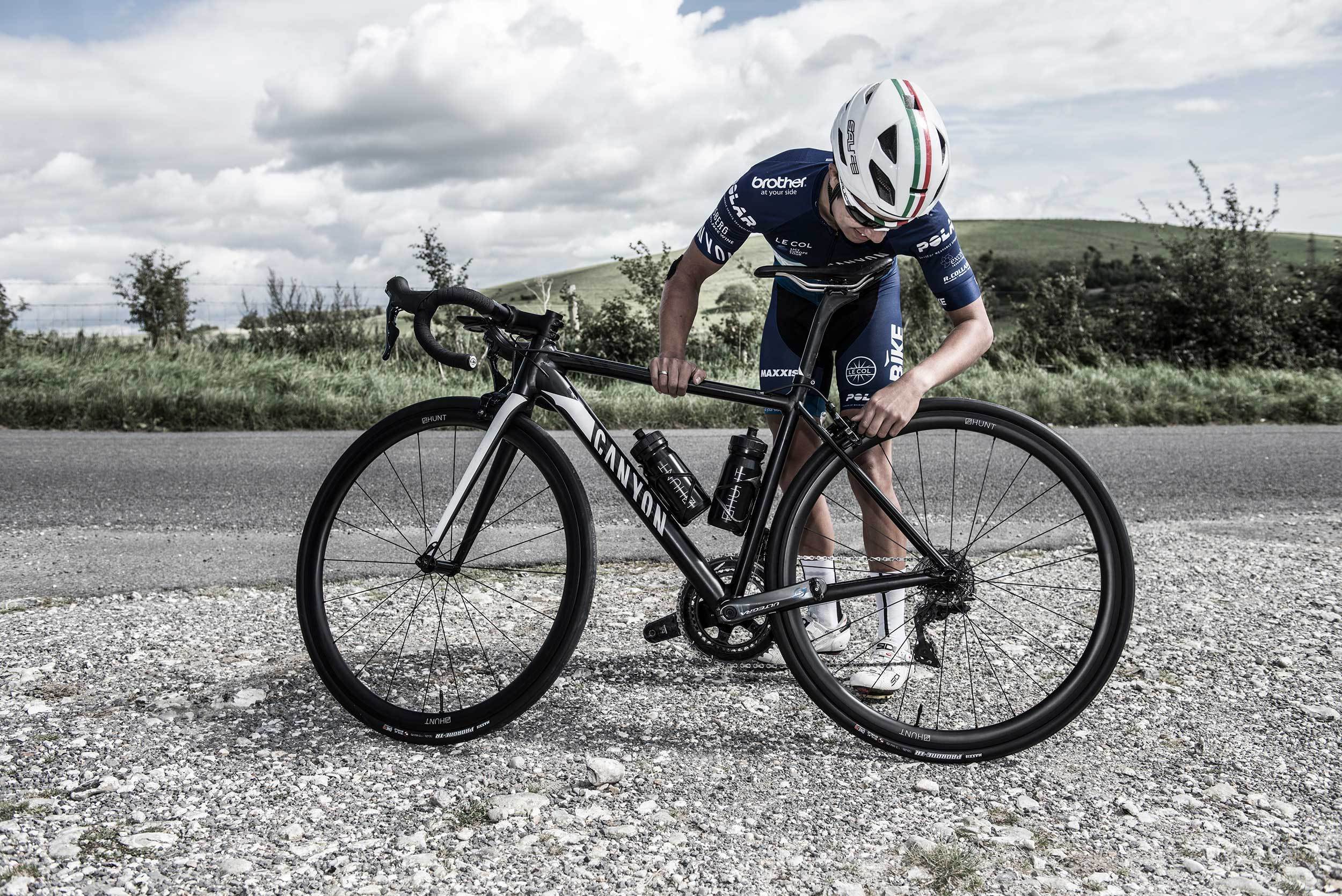HUNT 36 Carbon Wide Aero Wheelset - Image 9