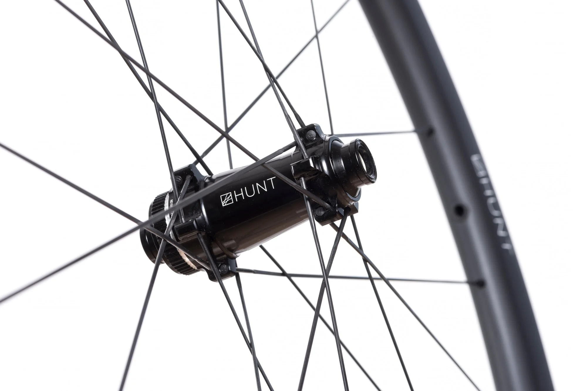 RE:NEW HUNT 40 Carbon Aero Disc Wheelset - Image 6