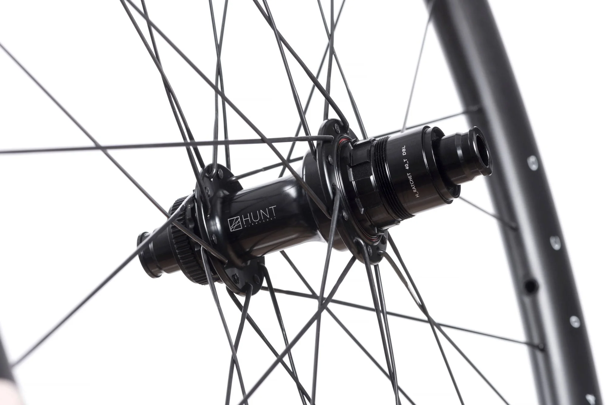 HUNT 40 Carbon Gravel Dynamo Wheelset | IC400 - Image 7