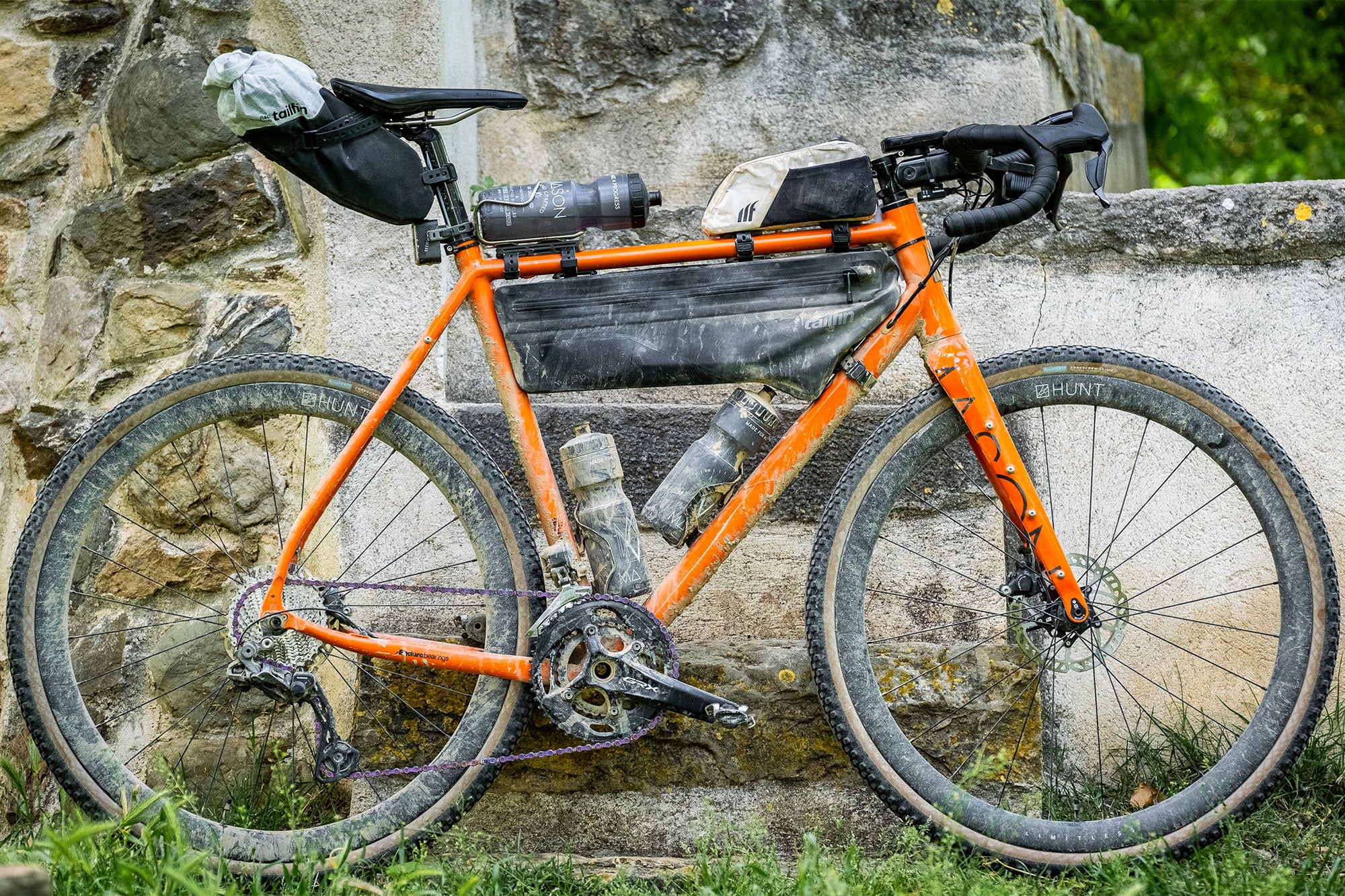 HUNT 40 Limitless Gravel Adventure Dynamo Wheelset - Image 5