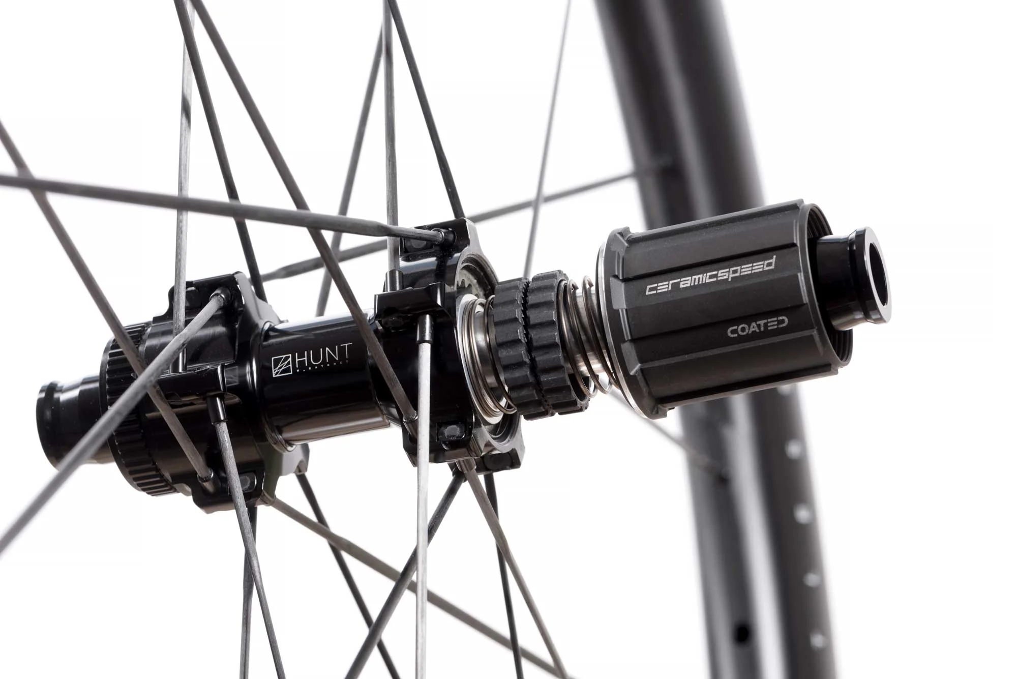 HUNT 40 Limitless Gravel Aero UD Carbon Spoke Wheelset - Image 3