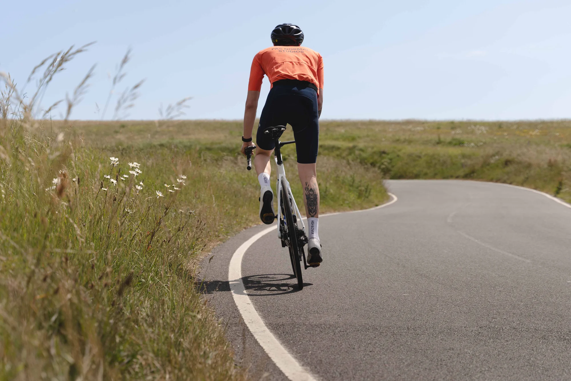 HUNT 44 Aerodynamicist Carbon Disc Wheelset - Image 11