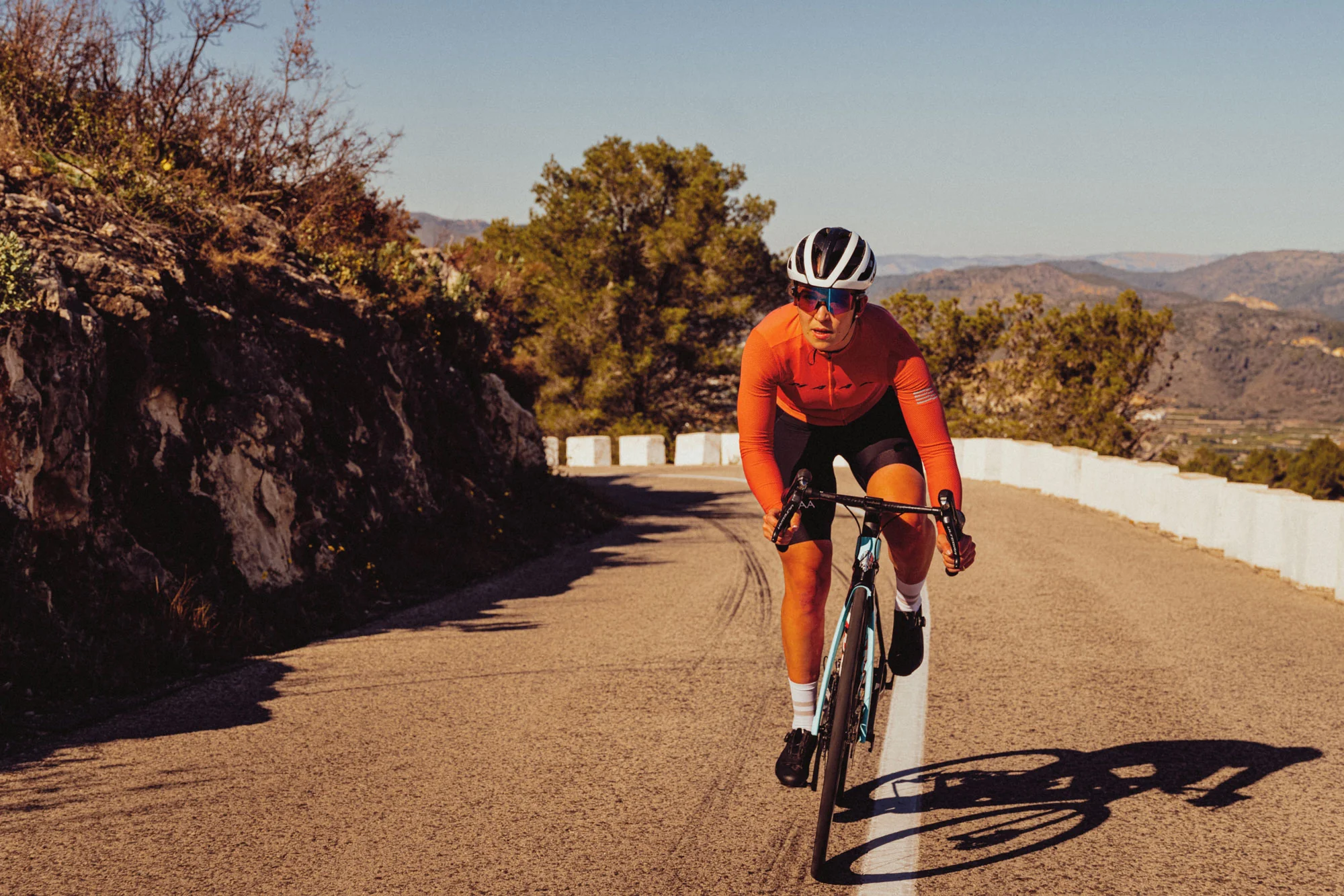 HUNT 4454 Aerodynamicist Carbon Disc Wheelset - Image 4