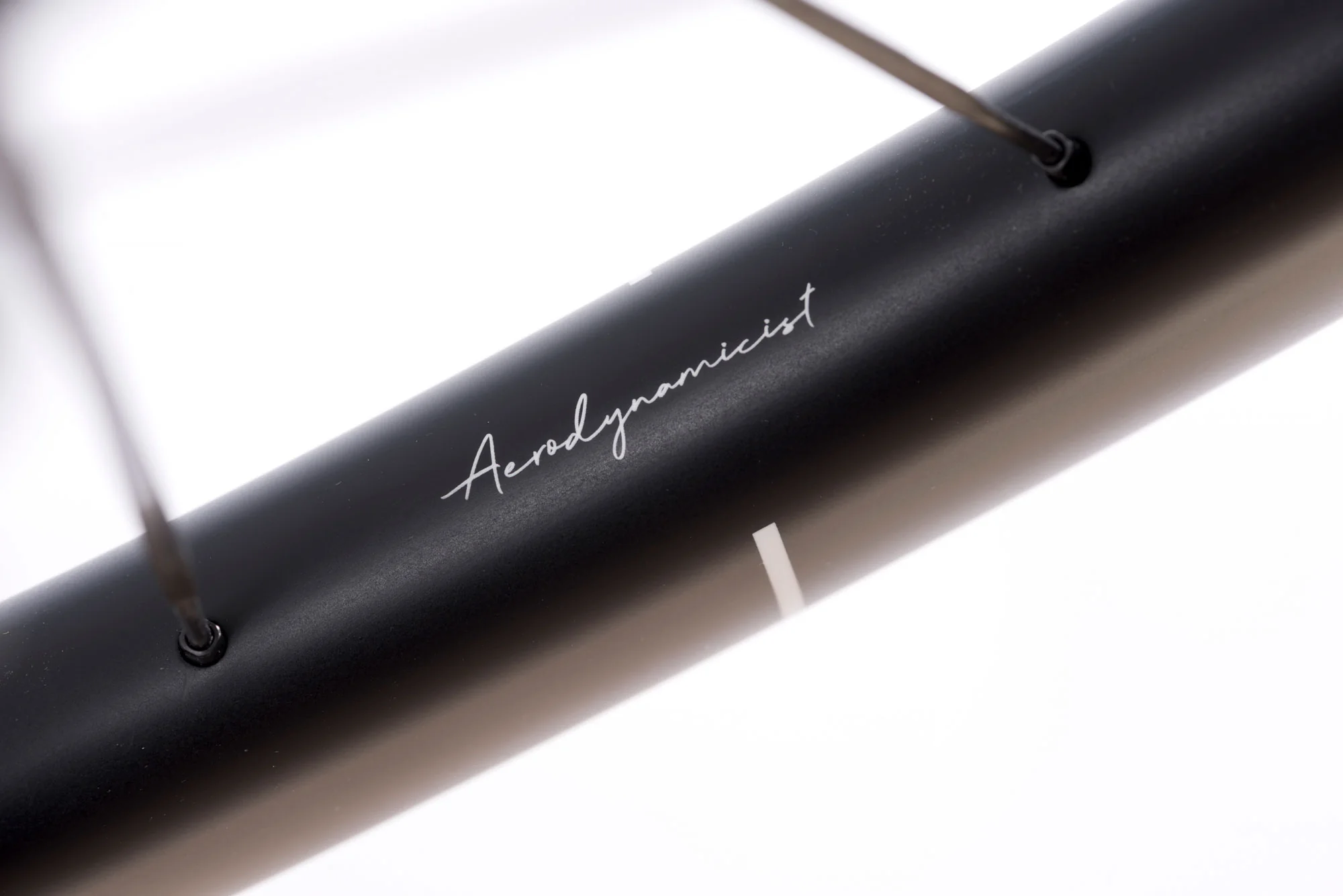 HUNT 48 Limitless UD Carbon Spoke Disc Wheelset | Previous Model IC325 - Image 6