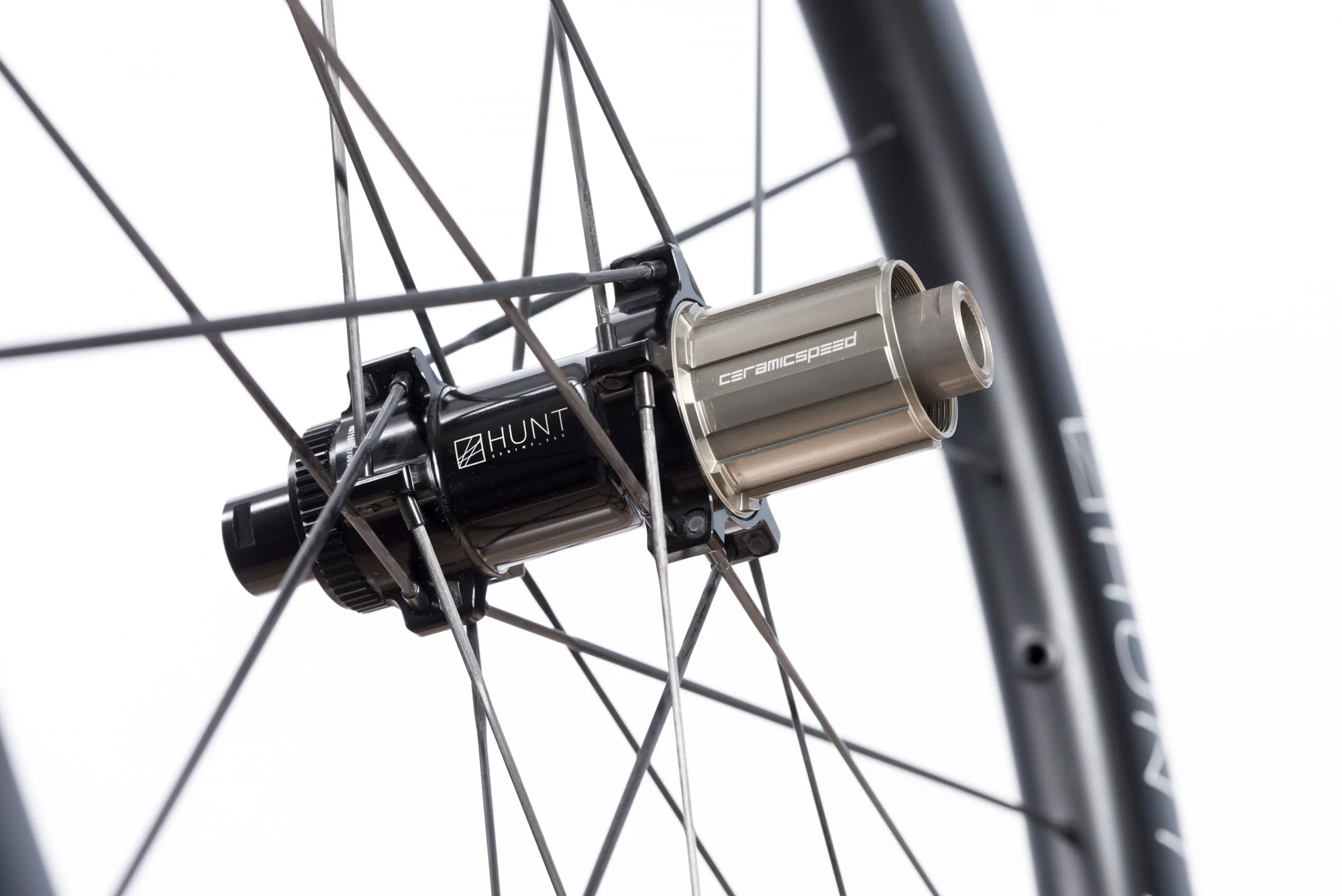 HUNT 48 Limitless UD Carbon Spoke Disc Wheelset | Previous Model IC325 - Image 8