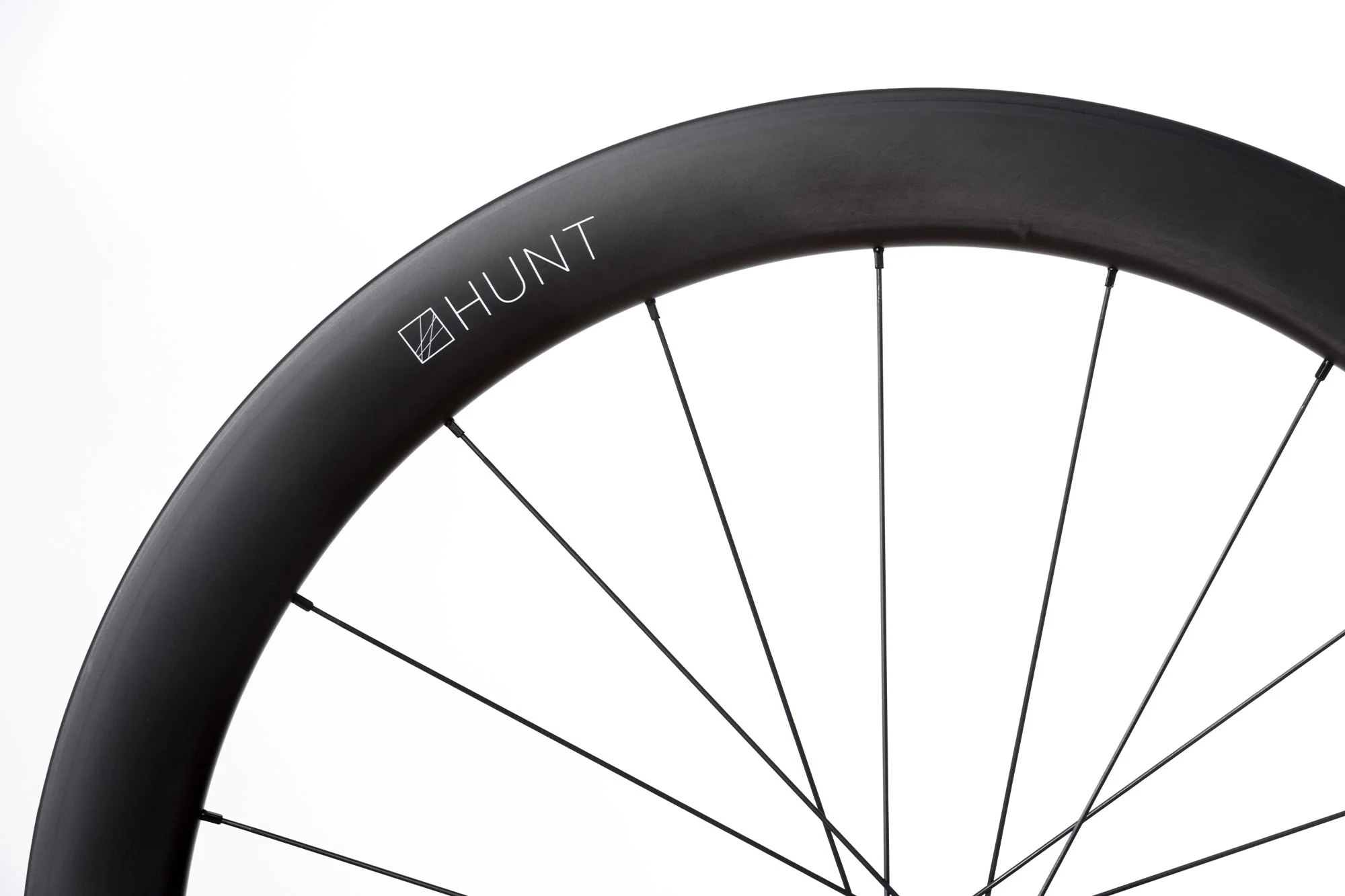 HUNT 54_58 Aerodynamicist Carbon Disc Wheelset - Image 3
