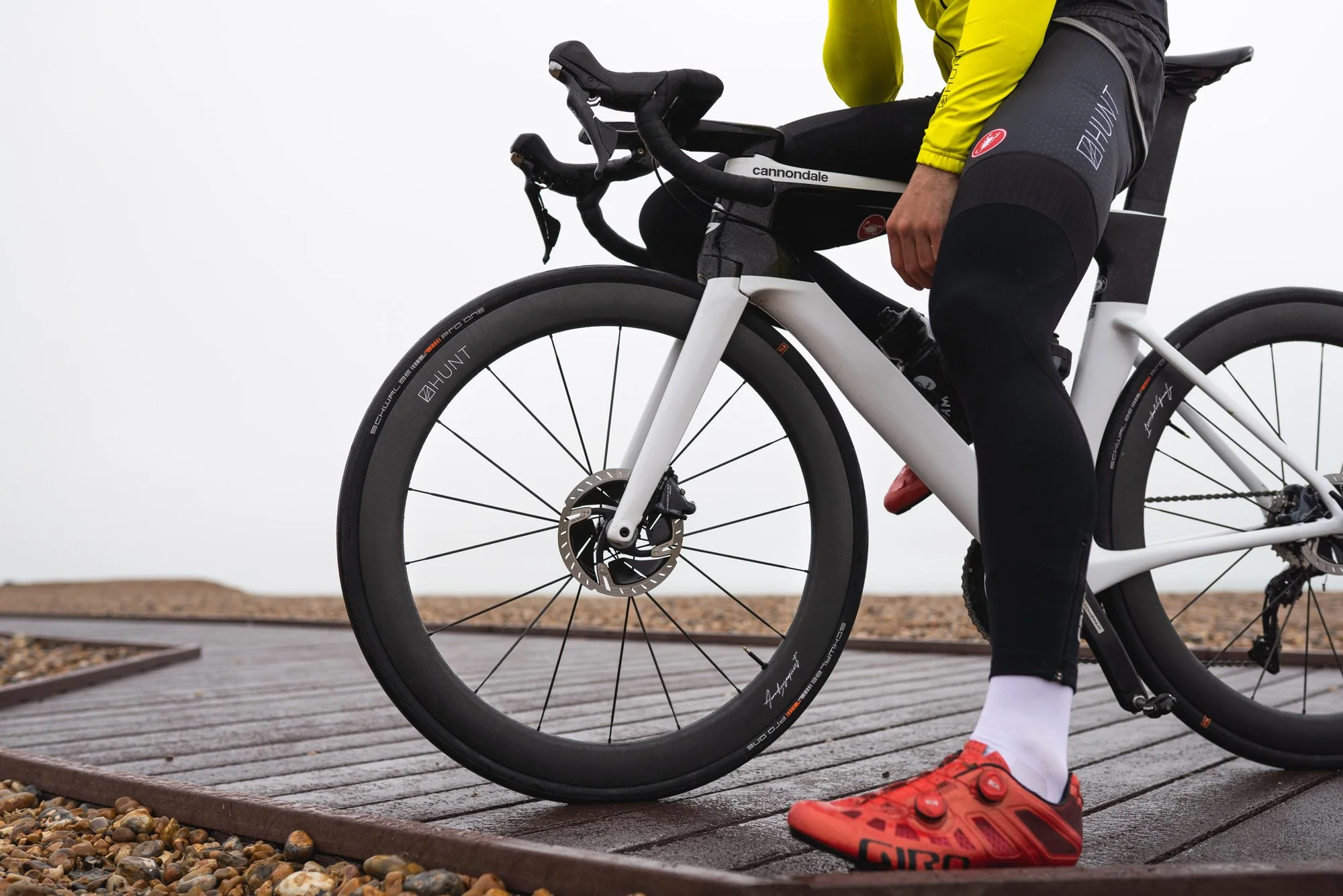 HUNT 54 UD Carbon Spoke Disc Wheelset - Image 8
