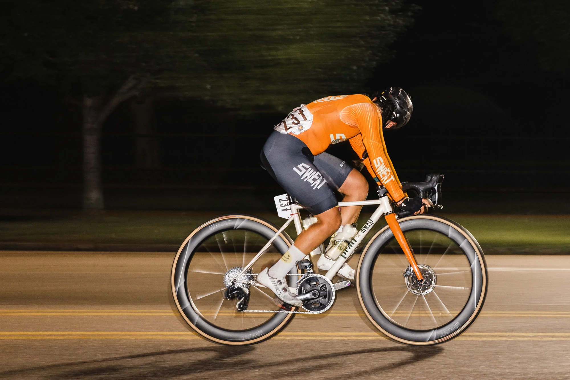 HUNT 60 Limitless UD Carbon Spoke Disc Wheelset - Image 3