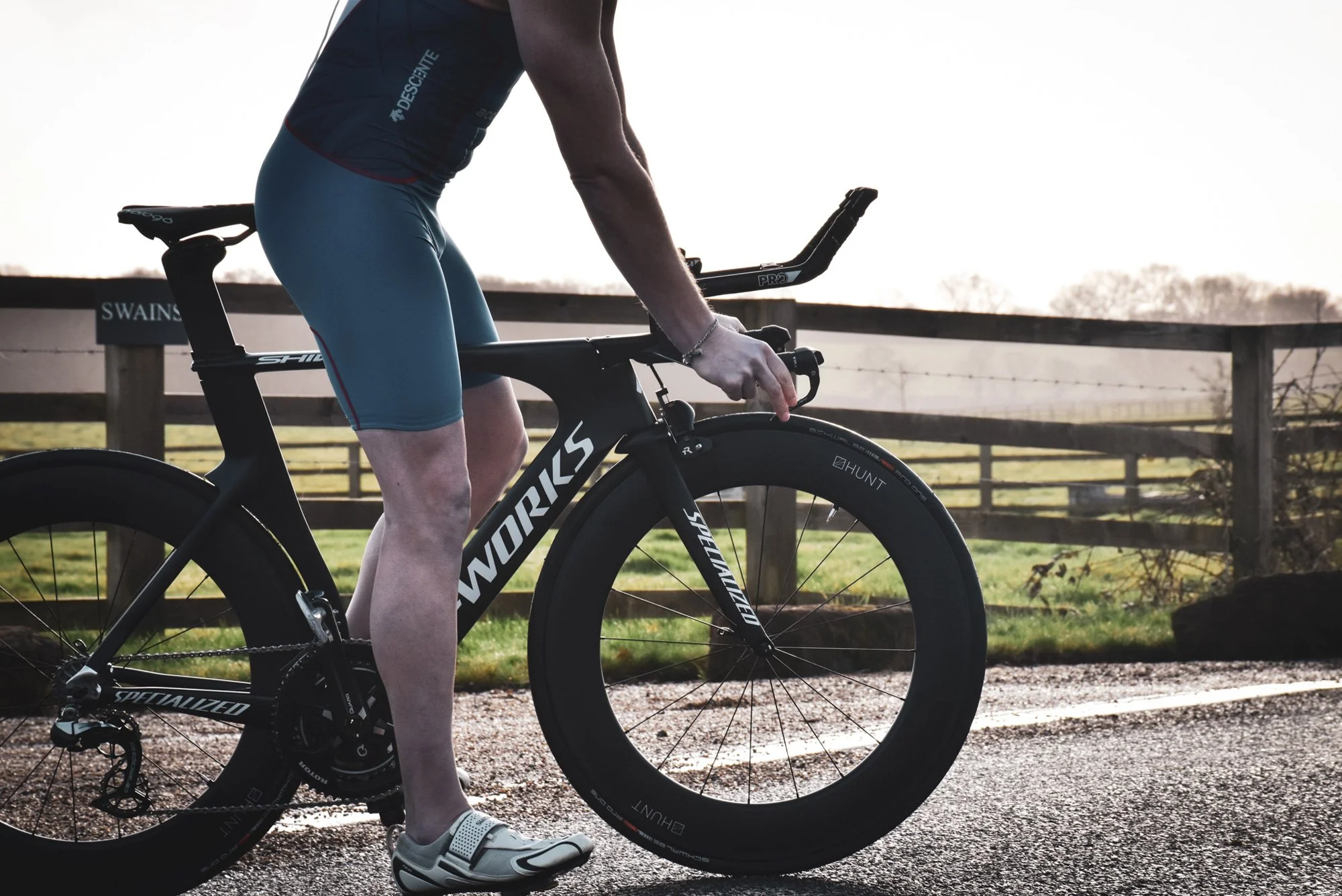 HUNT 82 Carbon Aerodynamicist Wheelset - Image 10