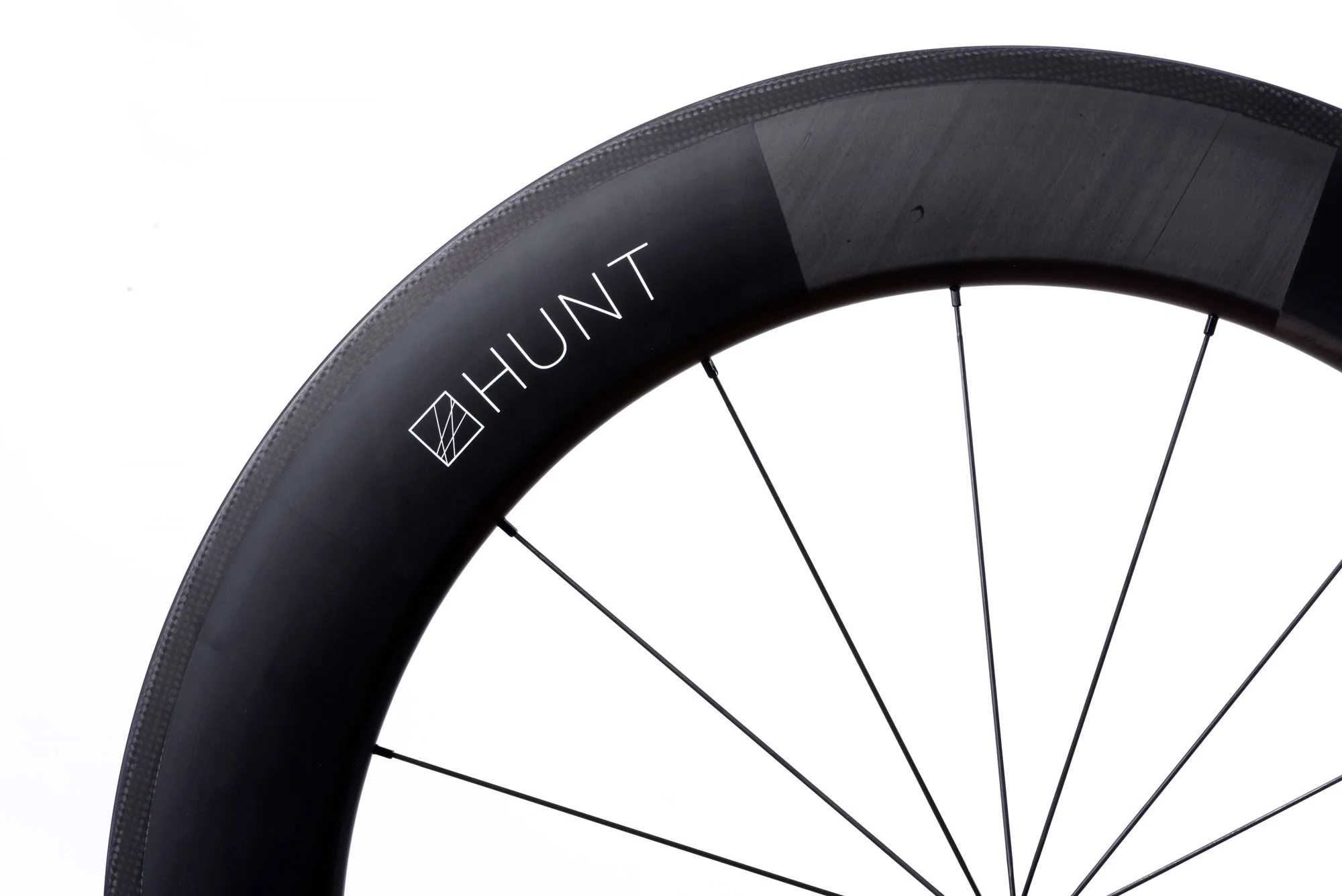 HUNT 82 Carbon Aerodynamicist Wheelset - Image 7