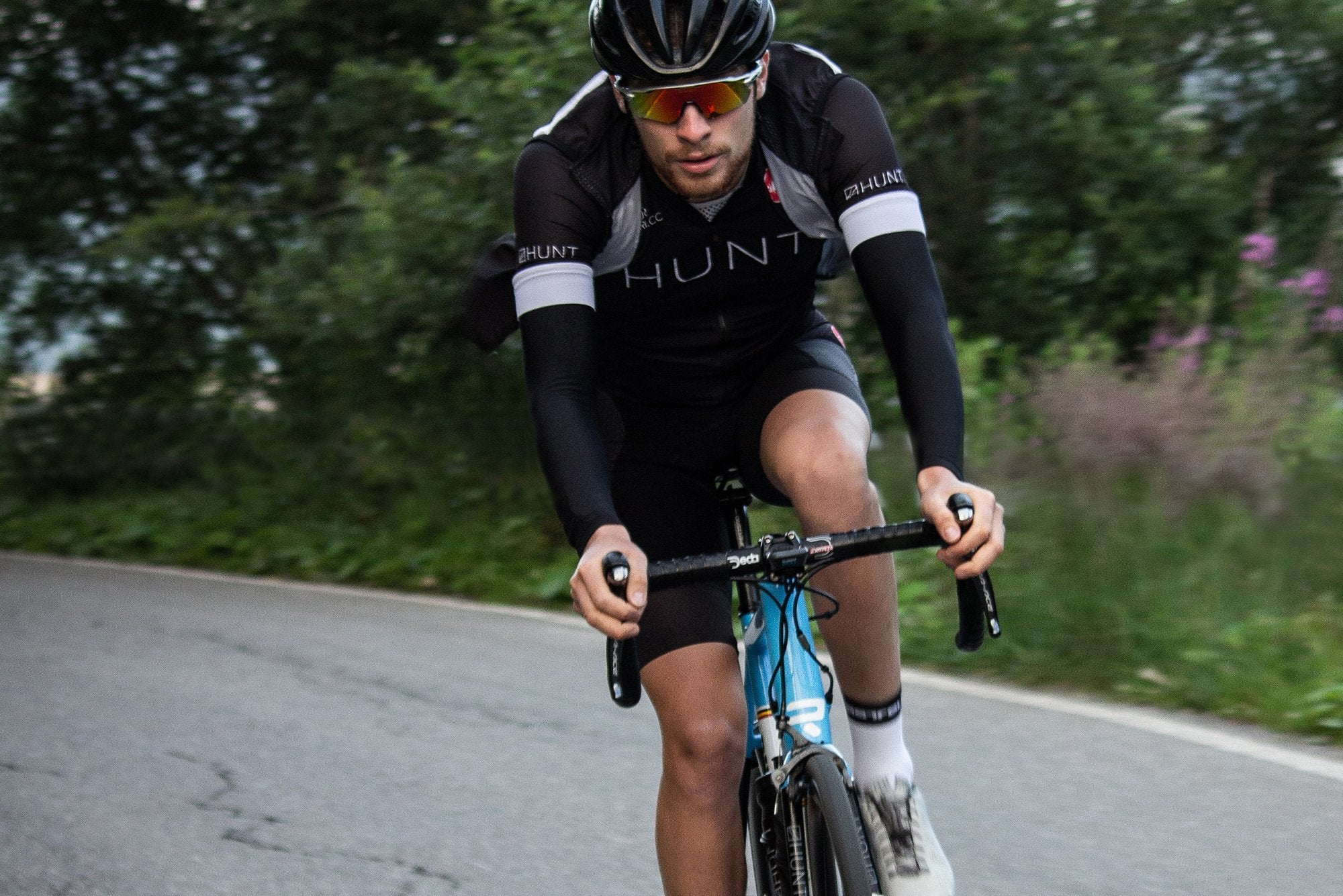 HUNT Castelli Pro Light WIND VEST - Image 5