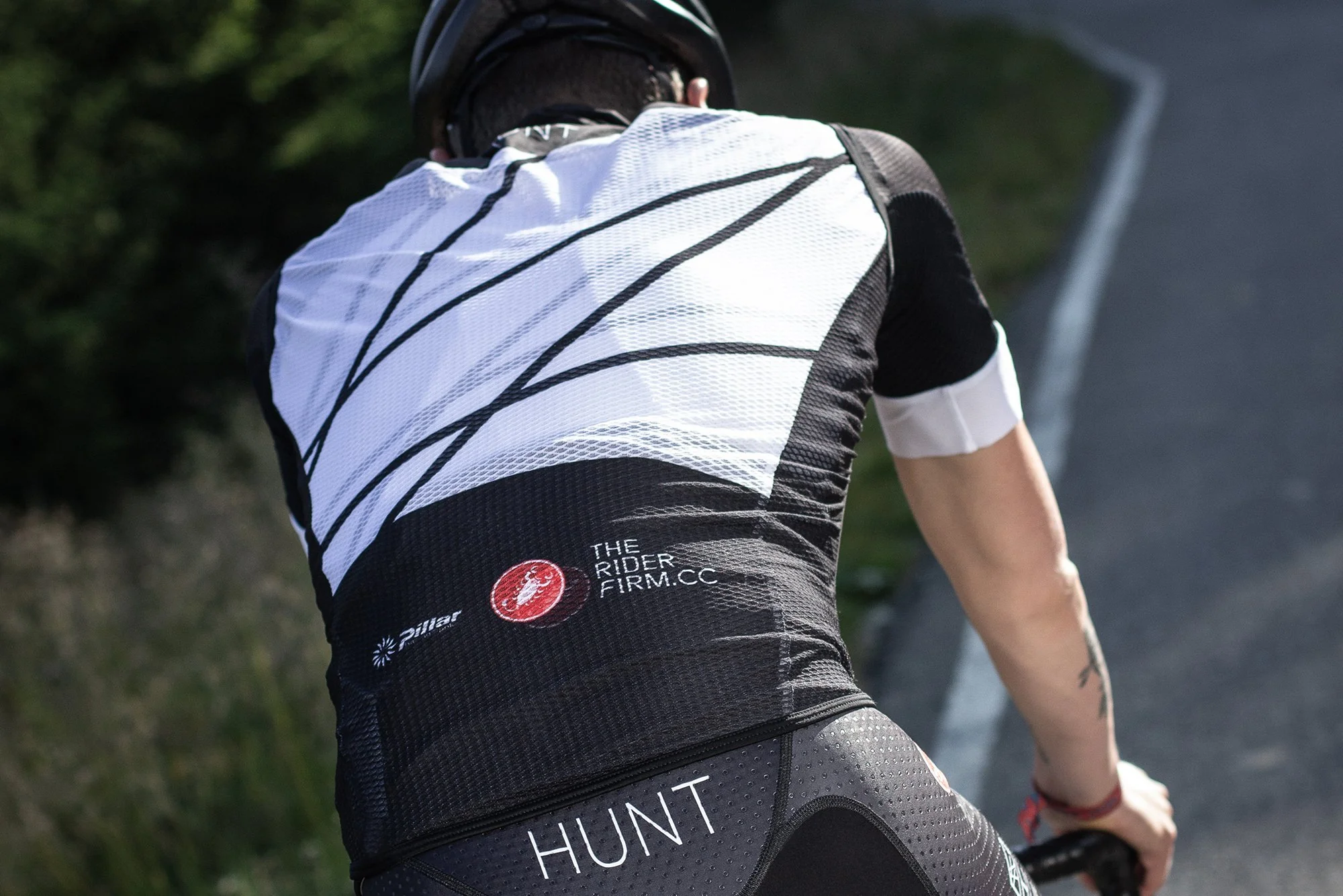 HUNT Castelli Pro Light WIND VEST - Image 6