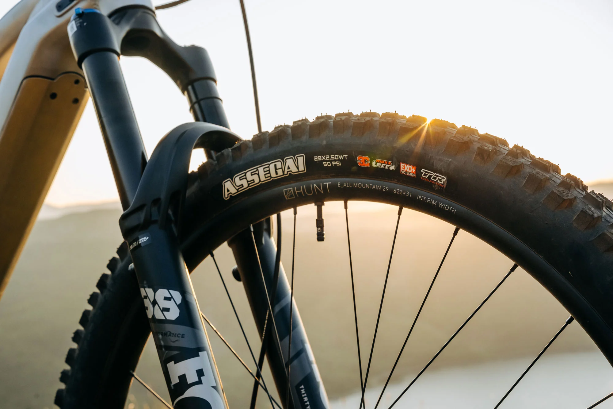 HUNT E_All Mountain 27.5 Wheelset - Image 3