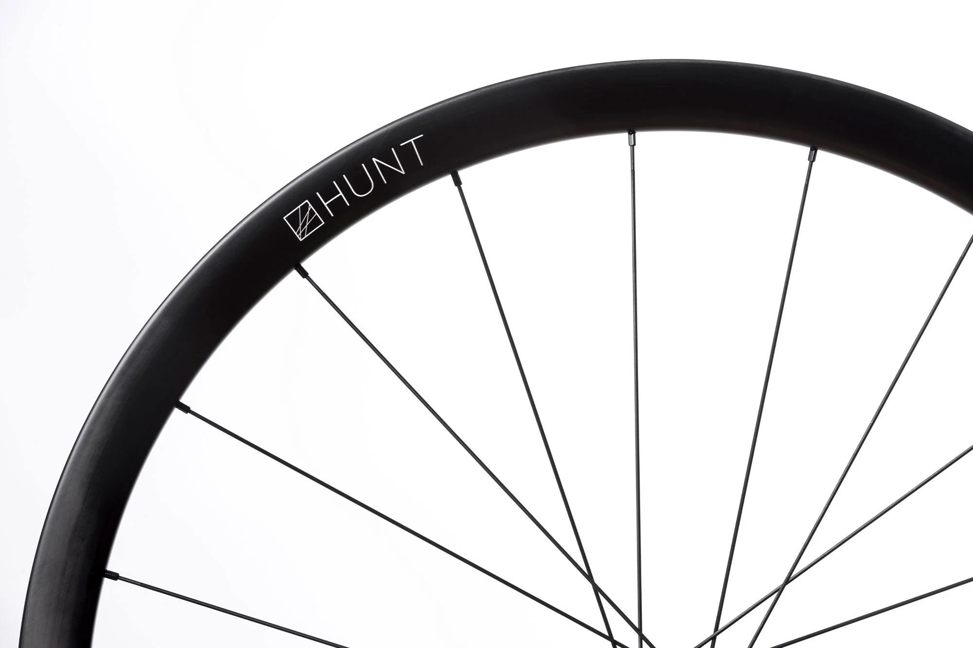 RE:NEW HUNT 34_34 Aerodynamicist Carbon Disc Wheelset - Image 3