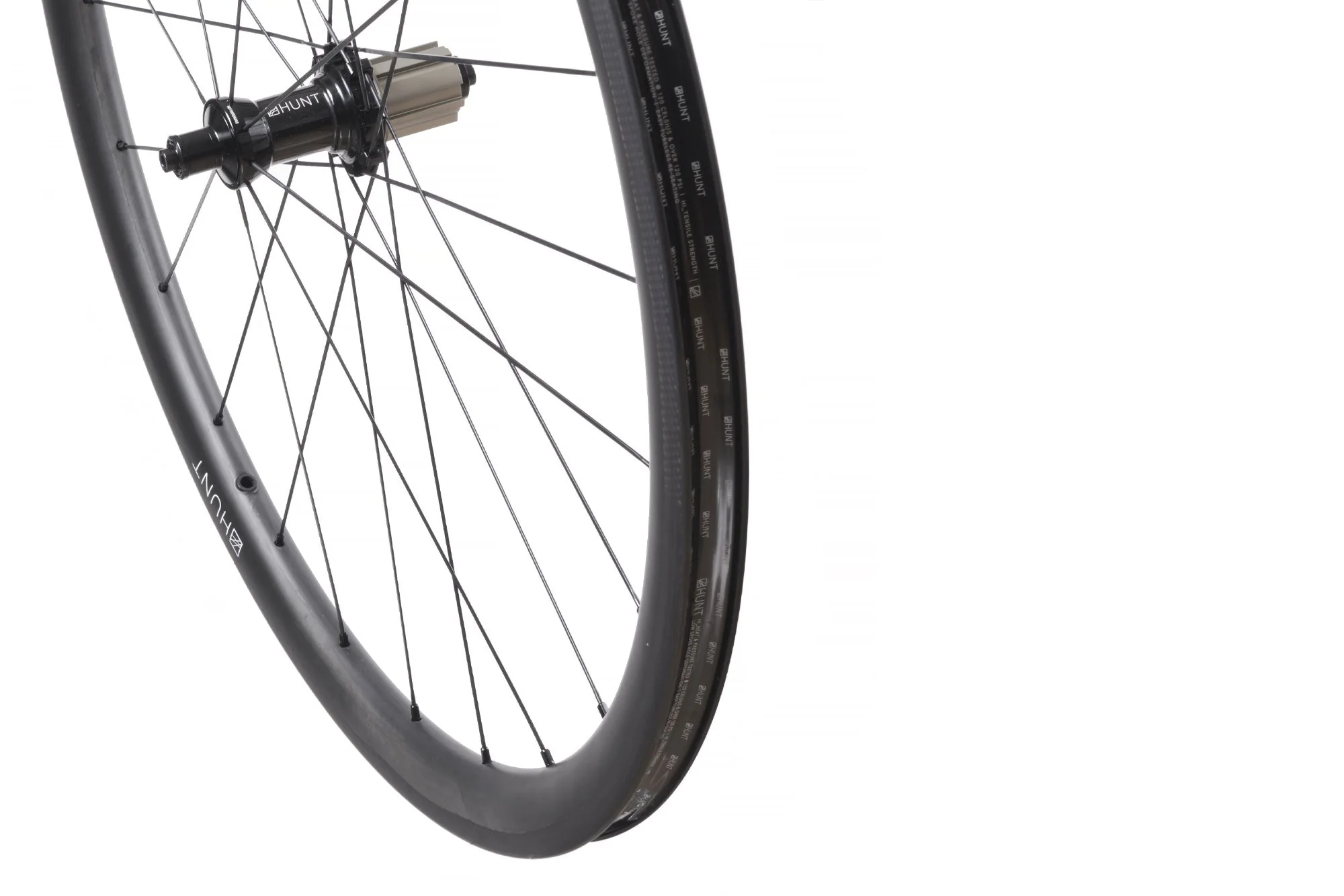 RE:NEW HUNT 36 Carbon Wide Aero Wheelset - Image 3