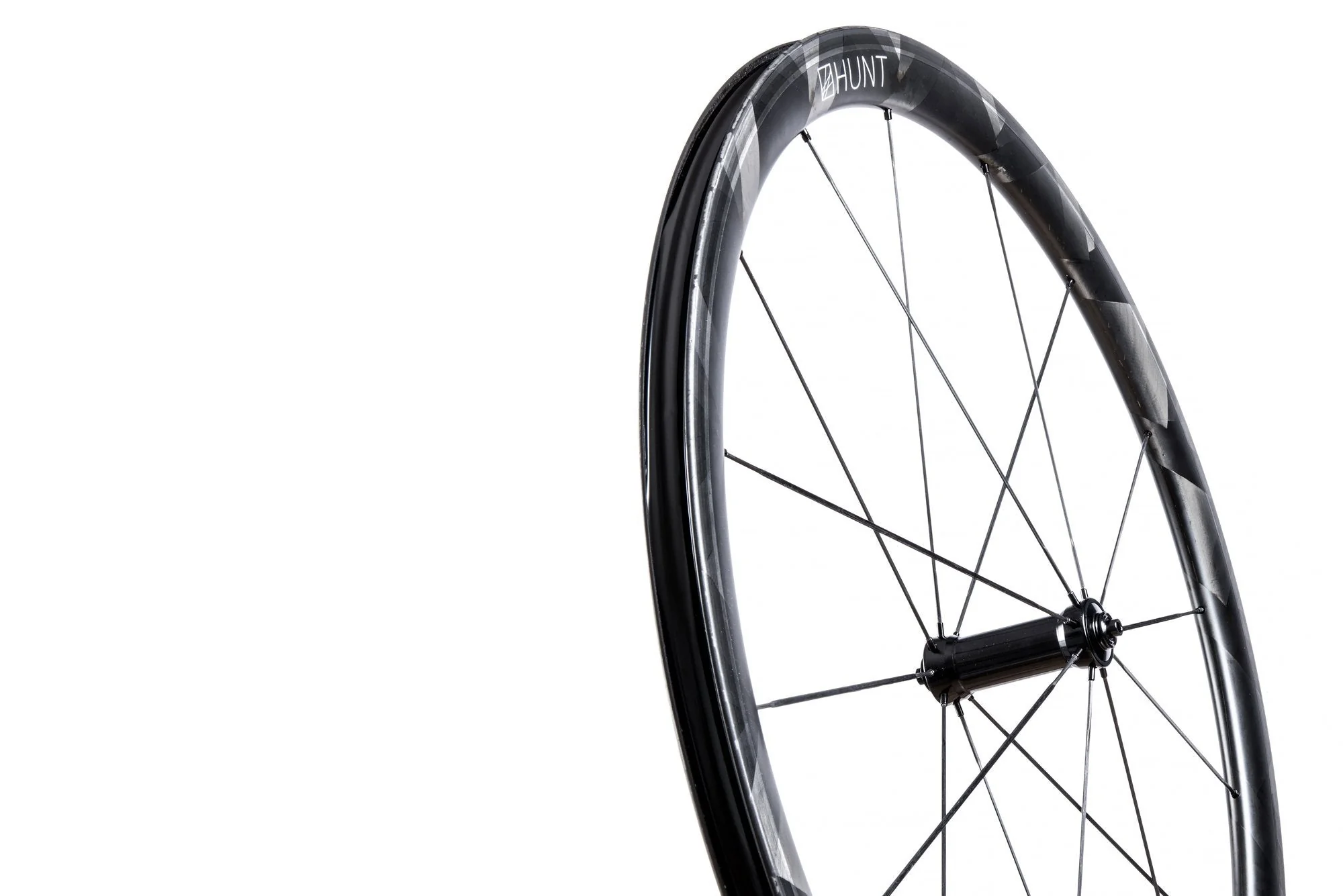 RE:NEW HUNT 36 UD Carbon Spoke Wheelset - Image 2