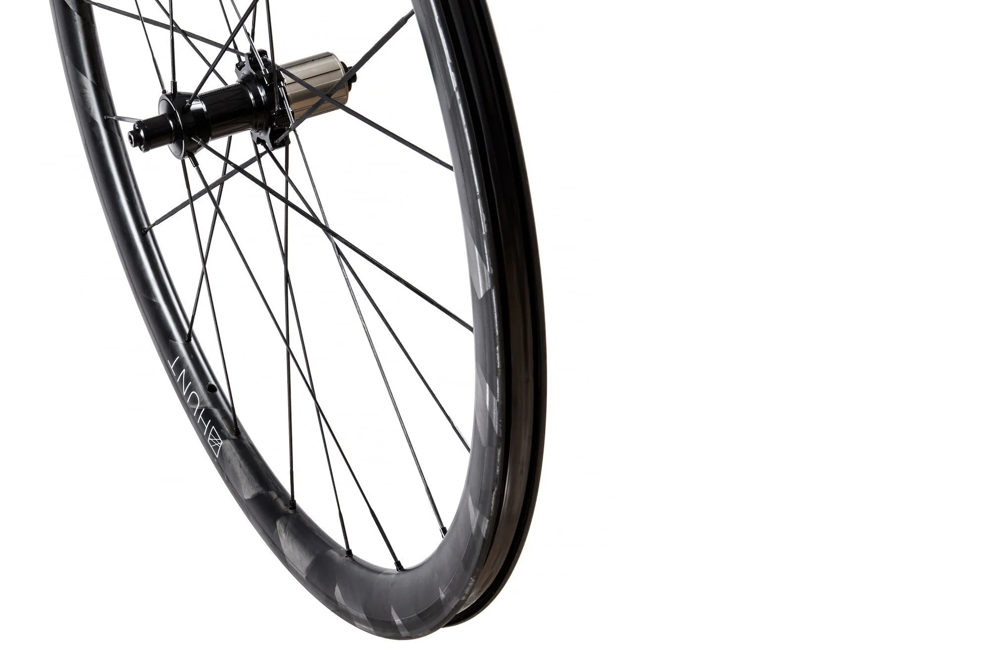 RE:NEW HUNT 36 UD Carbon Spoke Wheelset - Image 3