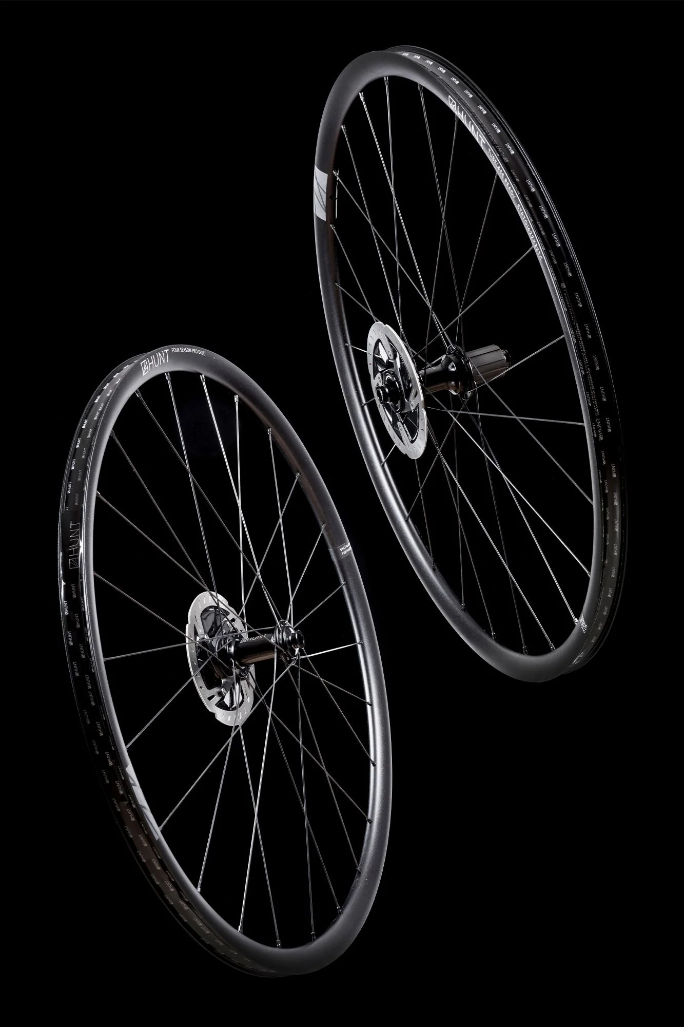 RE:NEW HUNT 4 Season Pro Disc Wheelset - Image 10