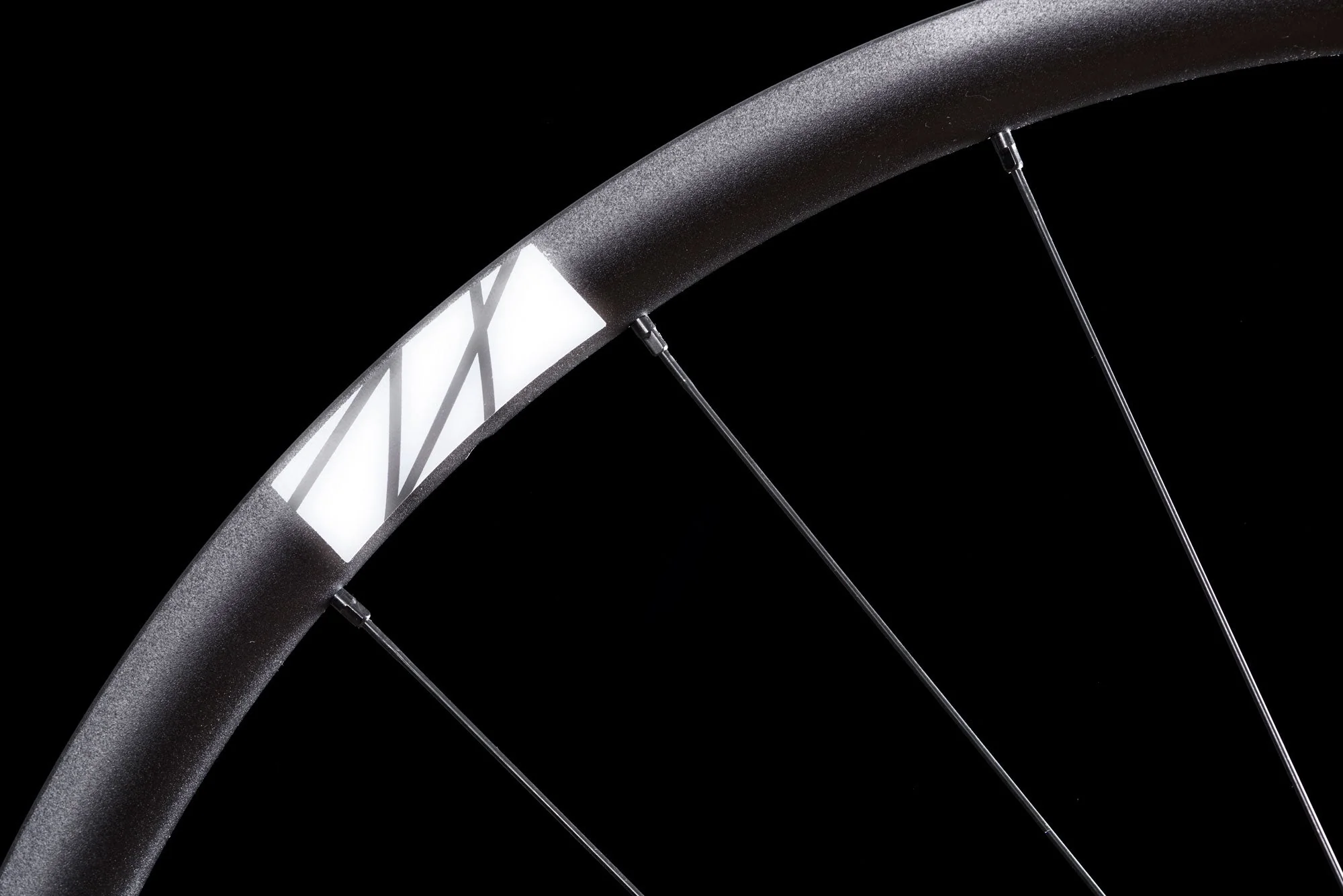 RE:NEW HUNT 4 Season Pro Disc Wheelset - Image 11