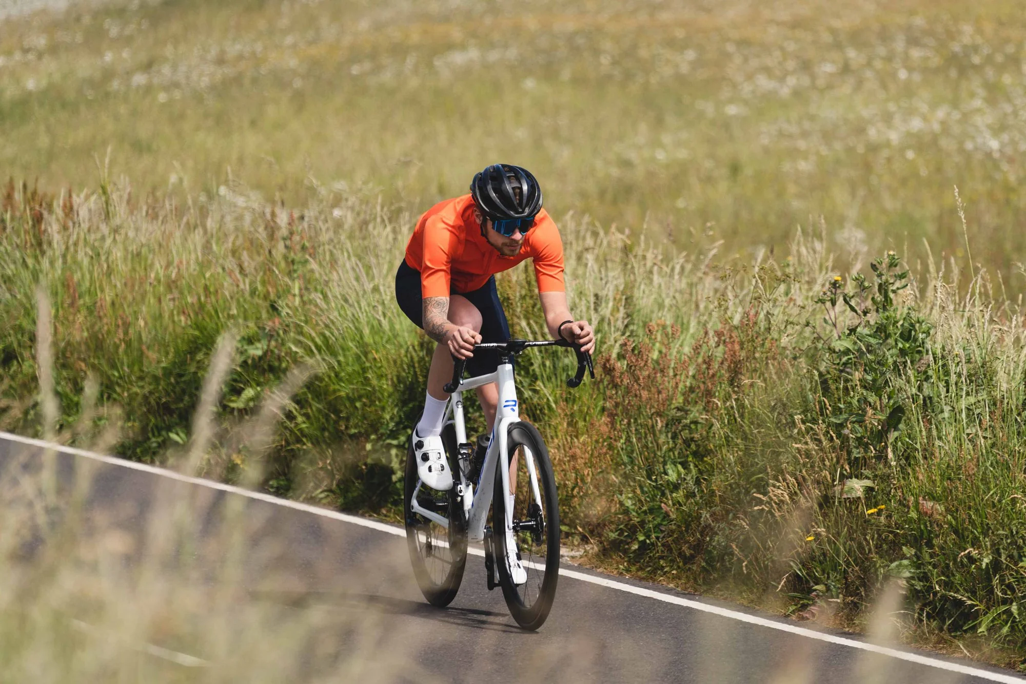 RE:NEW HUNT 44 Aerodynamicist Carbon Disc Wheelset - Image 12
