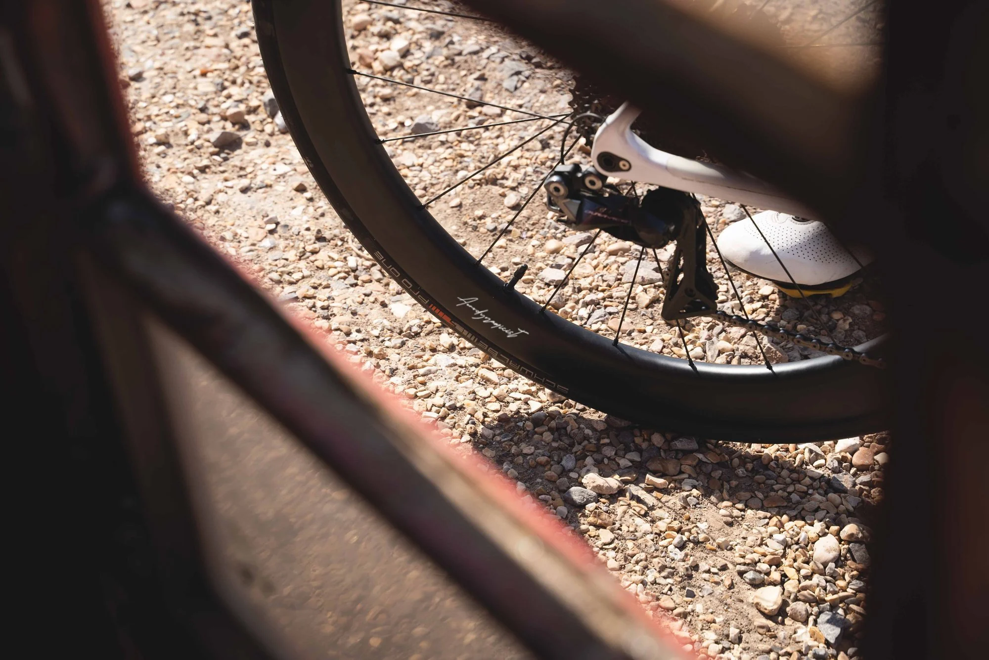 RE:NEW HUNT 4454 Aerodynamicist Carbon Disc Wheelset - Image 12