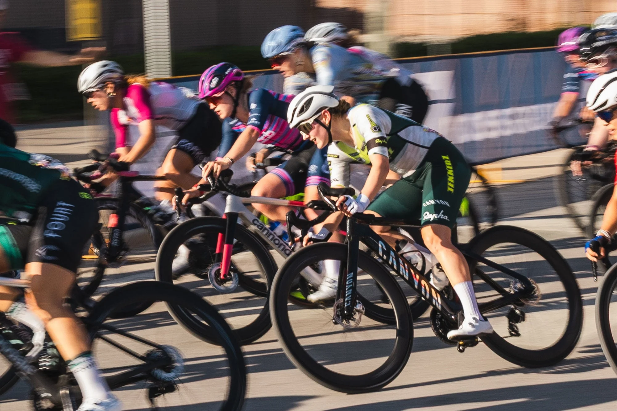 RE:NEW HUNT 54_58 Aerodynamicist Carbon Disc Wheelset - Image 2