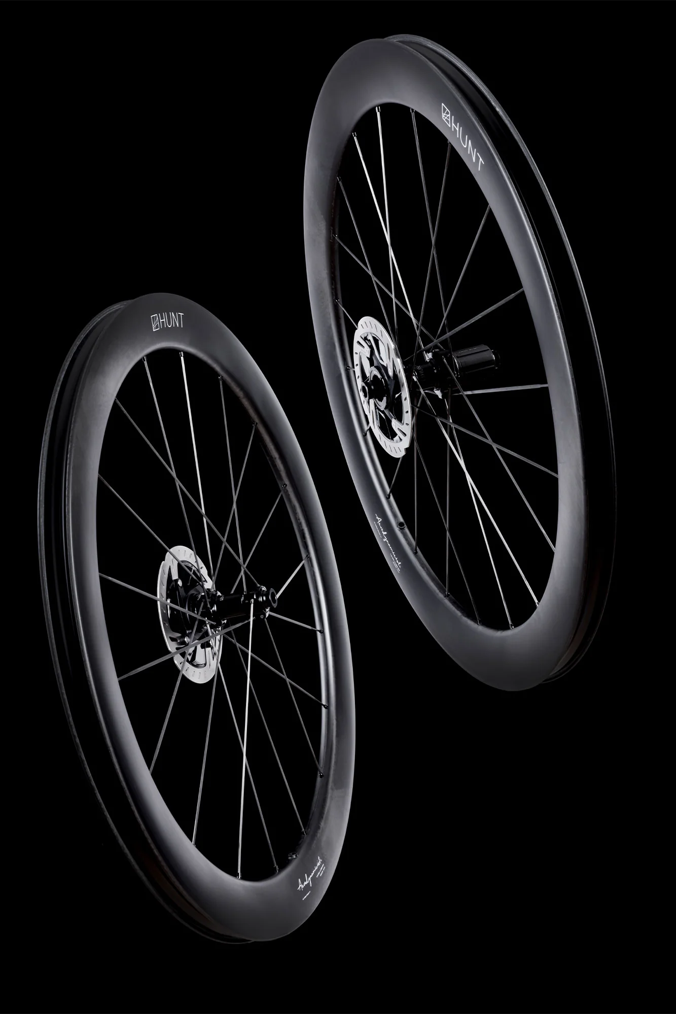HUNT 54_58 Aerodynamicist UD Carbon Spoke Disc Wheelset - Image 12