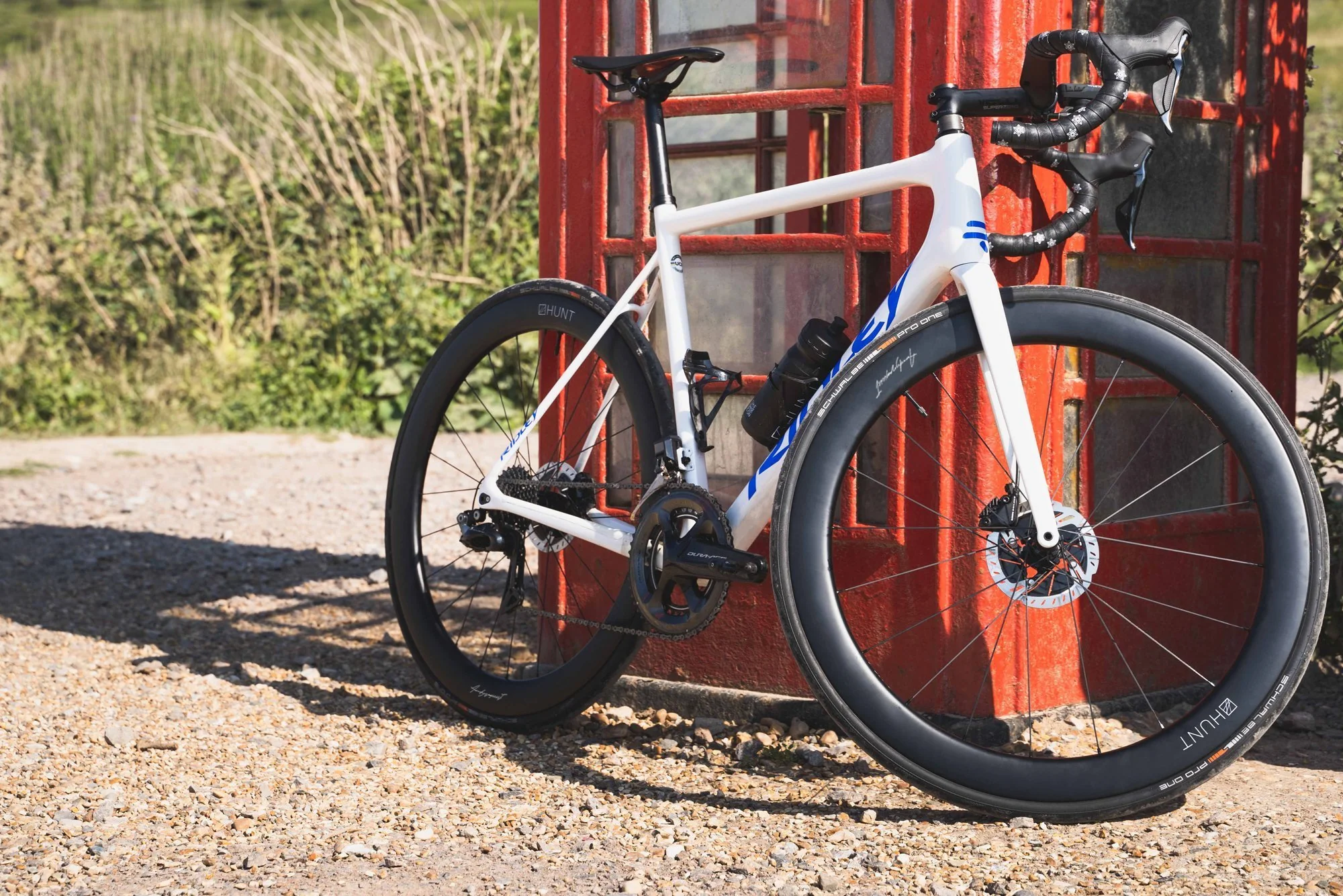 RE:NEW HUNT 54 Aerodynamicist Carbon Disc Wheelset - Image 13