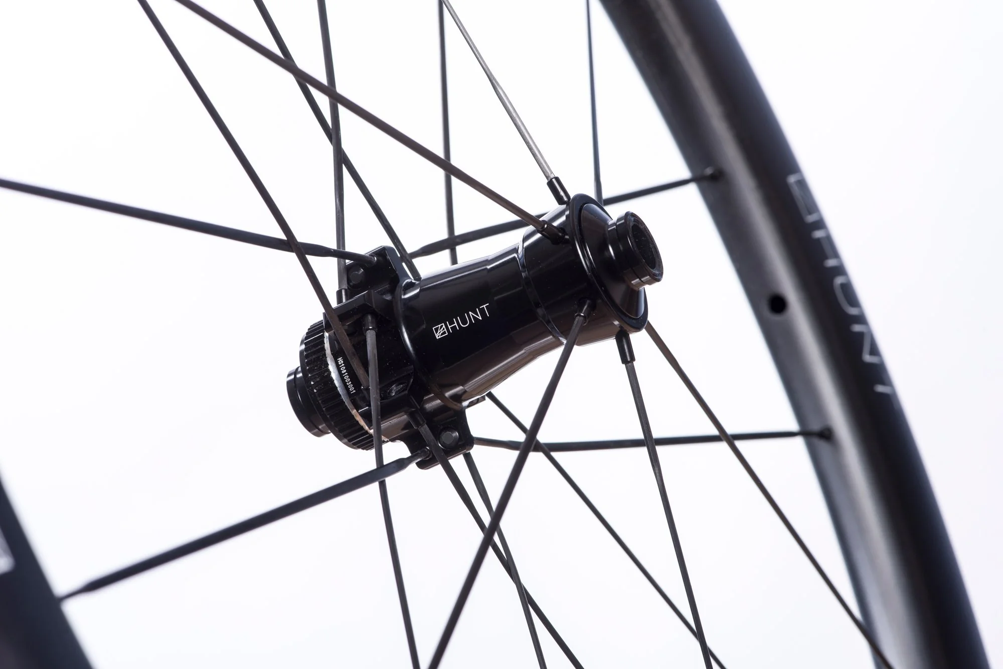 RE:NEW HUNT 54 UD Carbon Spoke Disc Wheelset - Image 6
