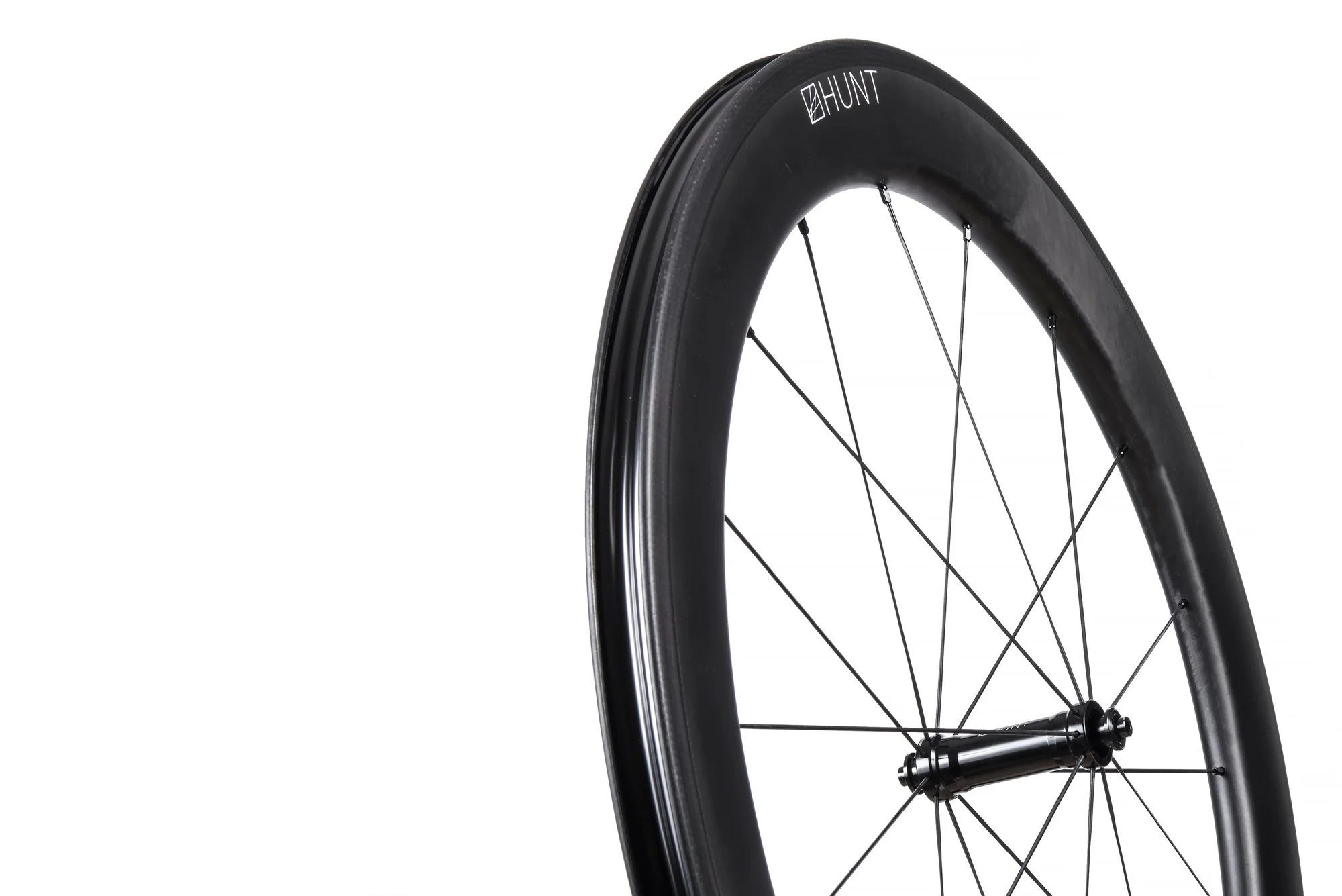 RE:NEW HUNT 62 Carbon Aerodynamicist Wheelset - Image 2