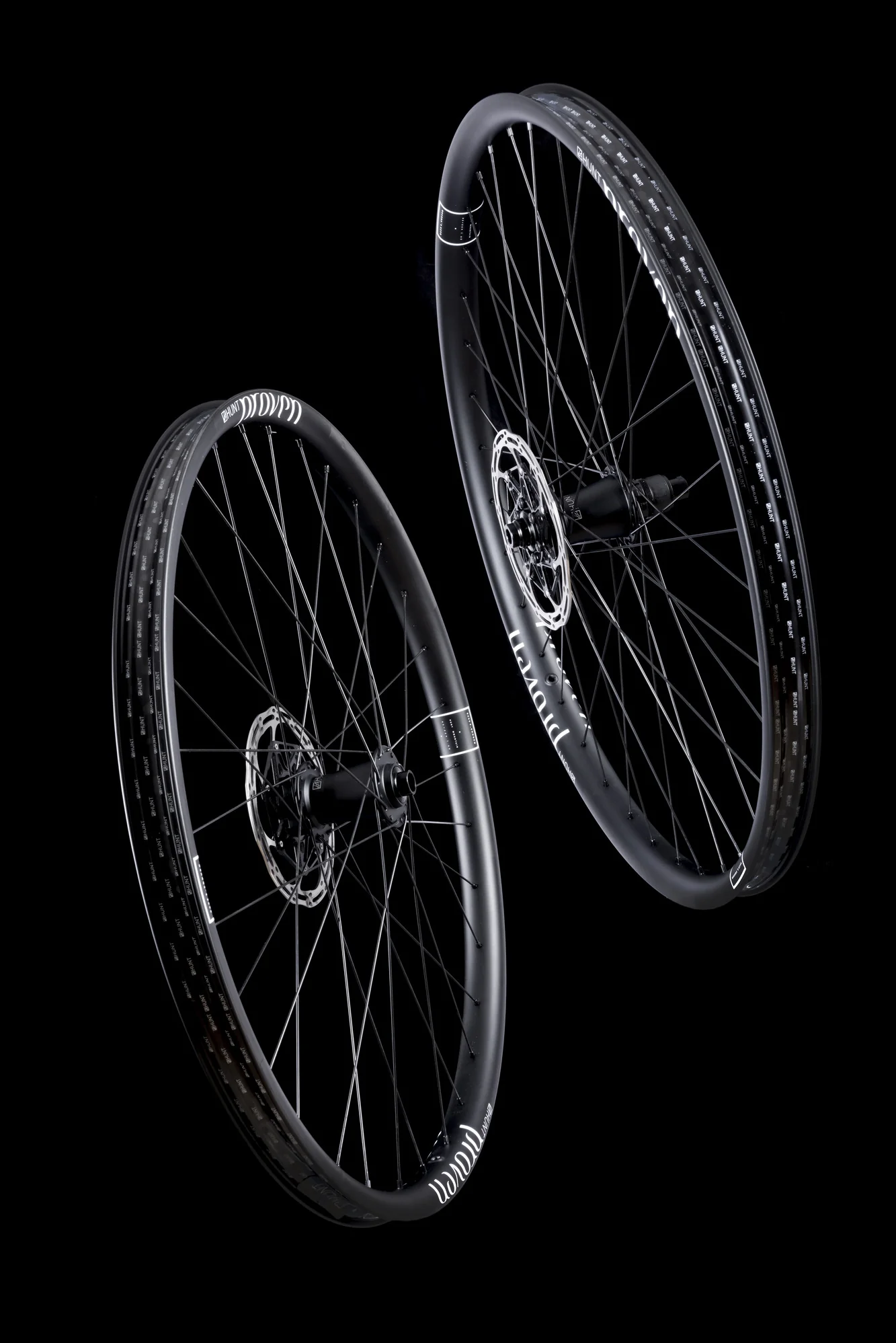 HUNT Proven Carbon Race E_Enduro 29 Wheelset - Image 12