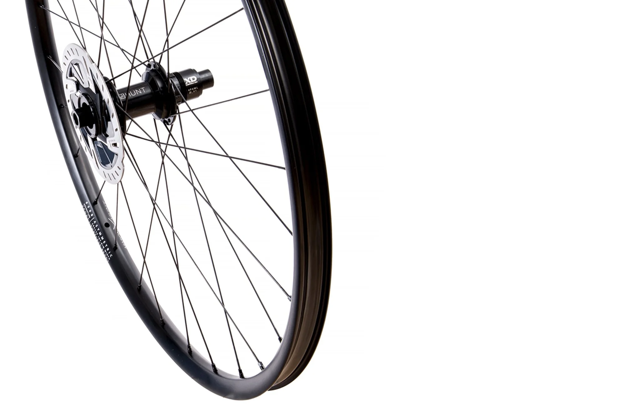 RE:NEW HUNT 650B Adventure Sport Disc Wheelset - Image 3